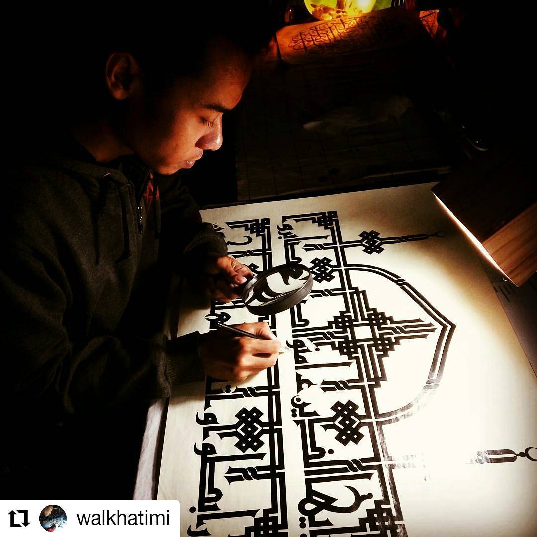 Foto Karya Kaligrafi #repost @walkhatimi
• • •
Keep Spirit…
#kaligraferindonesia…- kaligrafer Indonesia posting ulang