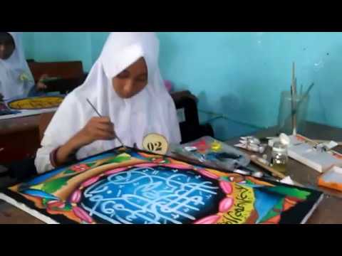 Download Video Anindi Membuat Kaligrafi Dalam Lomba Mapsi Tingkat Komda Jeruklegi _ Tahun 2016