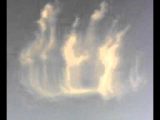 Download Video kaligrafi Allah di langit Nunukan.avi