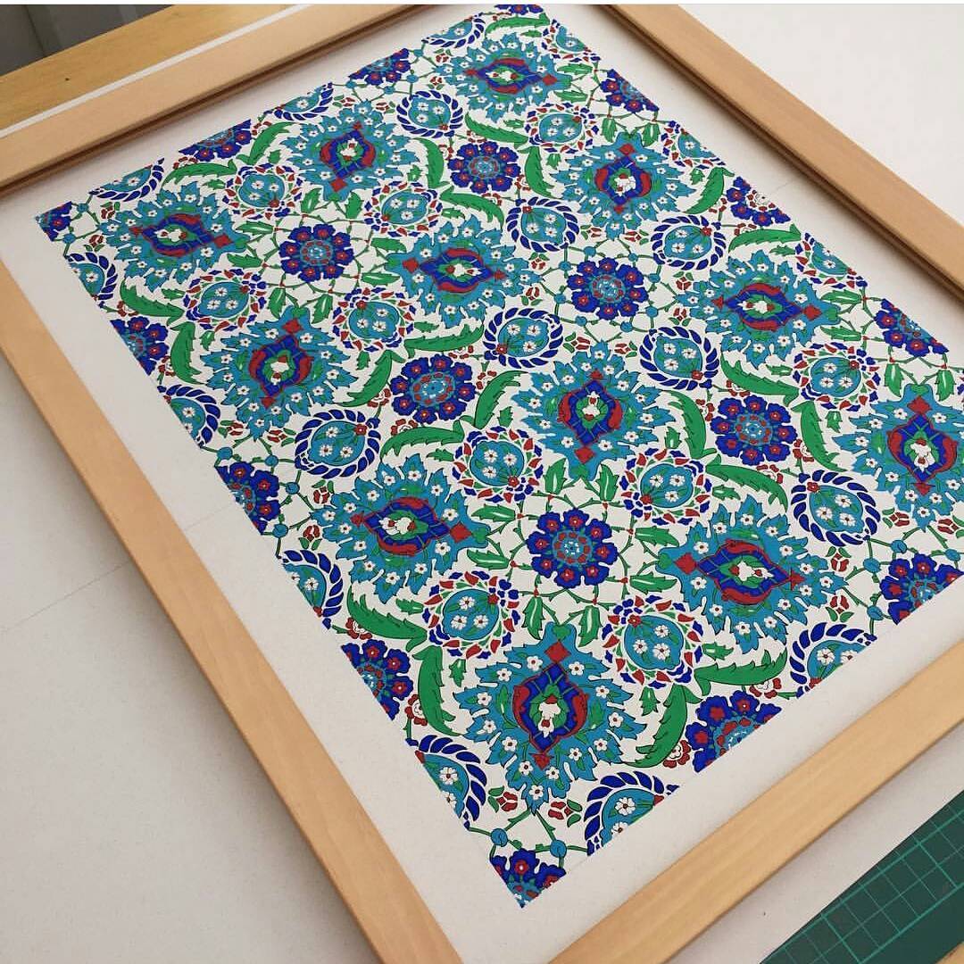 By @nesartanddesign .
.
.
.
#art#illumination#pattern#framework#islamicart#artnf…