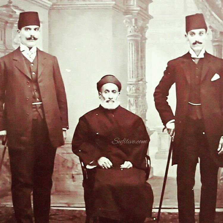 Donwload Photo Khat Mawlana Shaykh Nazim (qa) said that his Grandfather was an Ottoman calligrapher …- vosier