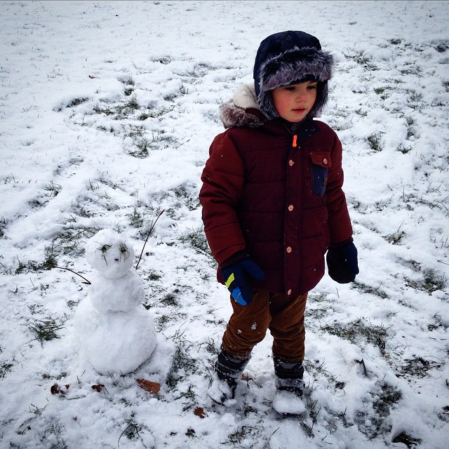 Download Kaligrafi Karya Kaligrafer Kristen My son Ryan next to his snow man :) , ابني رايان مع الرجل الثلجي #snow #snowman …-Wissam